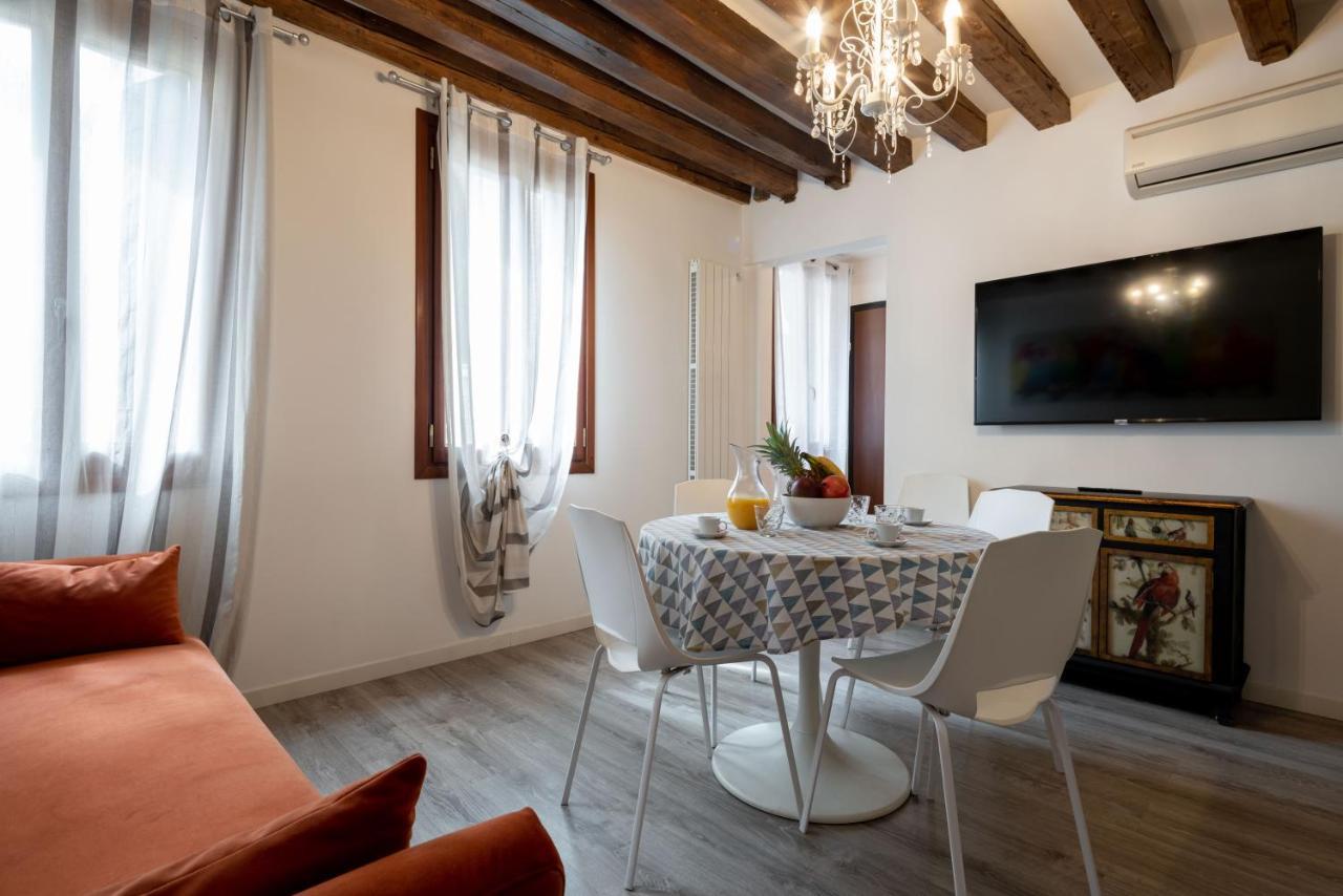 Ve.N.I.Ce. Cera Ca' De La Mandola Apartment เวนิส ภายนอก รูปภาพ