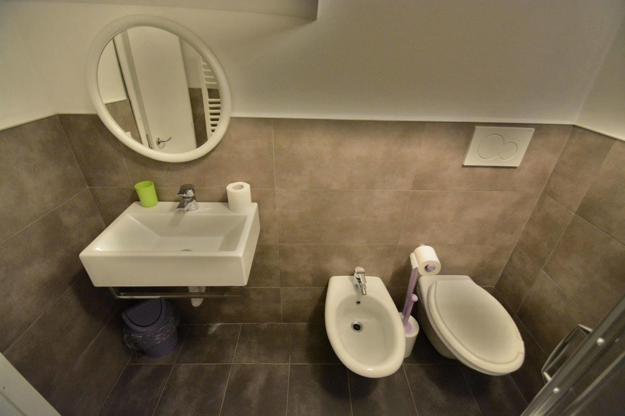 Ve.N.I.Ce. Cera Ca' De La Mandola Apartment เวนิส ภายนอก รูปภาพ